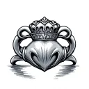 claddagh ring tattoo design idea