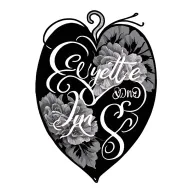 heart outlined in cursive of the names Ellyette Lynn and Jolie nona tattoo design idea