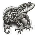 Outline of spotted leopard gecko crawling tattoo design idea